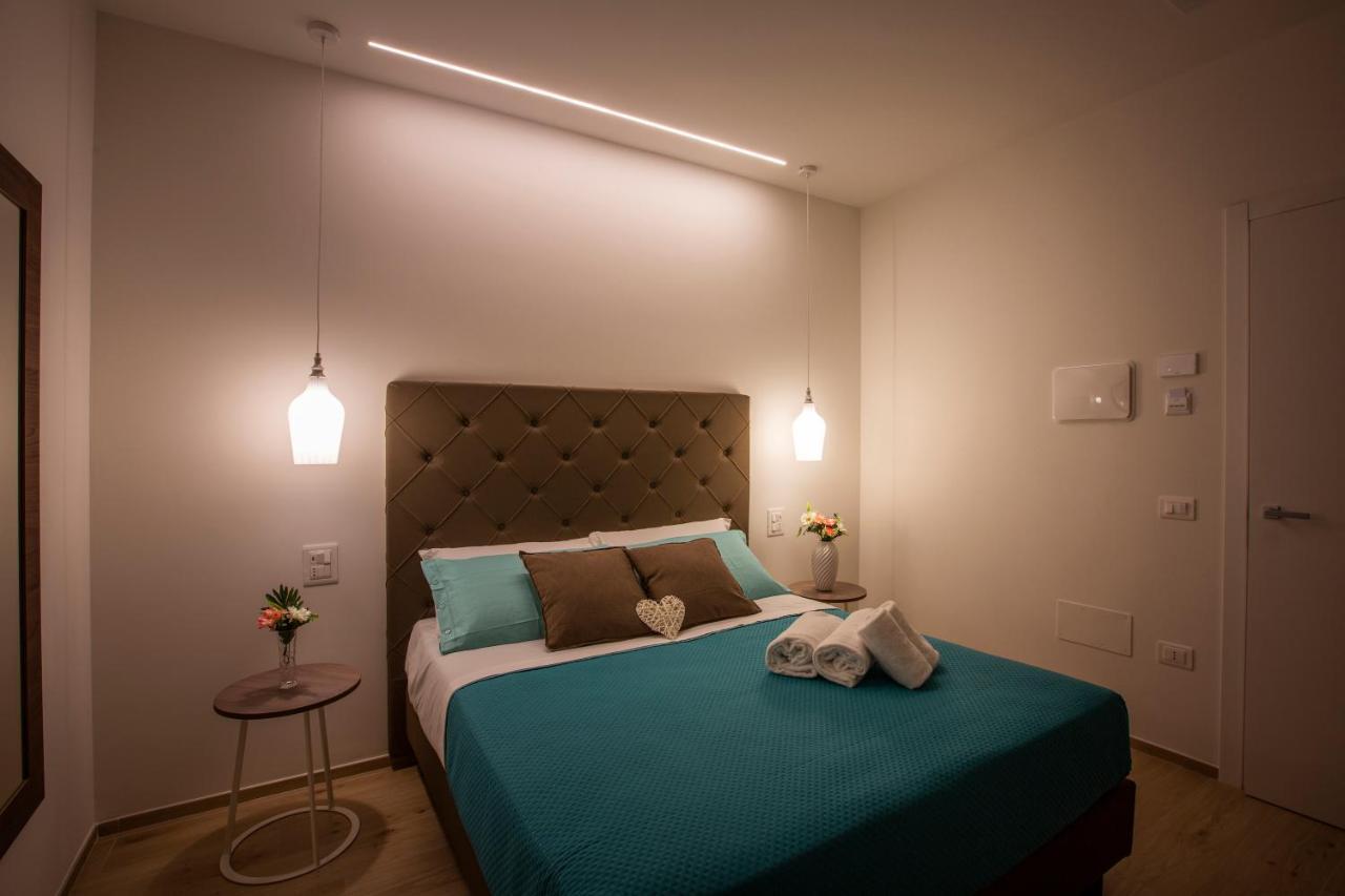 B&B Rais Luxury Rooms Vieste Buitenkant foto