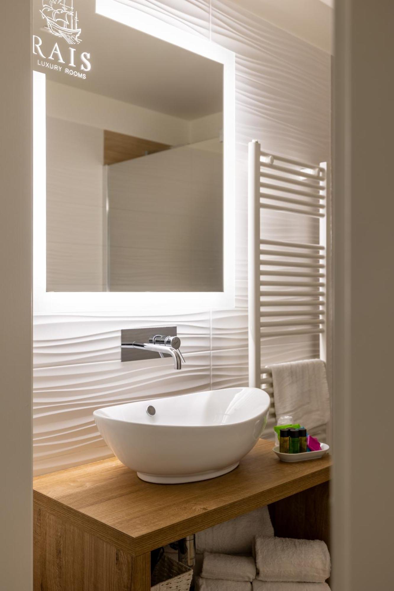 B&B Rais Luxury Rooms Vieste Buitenkant foto